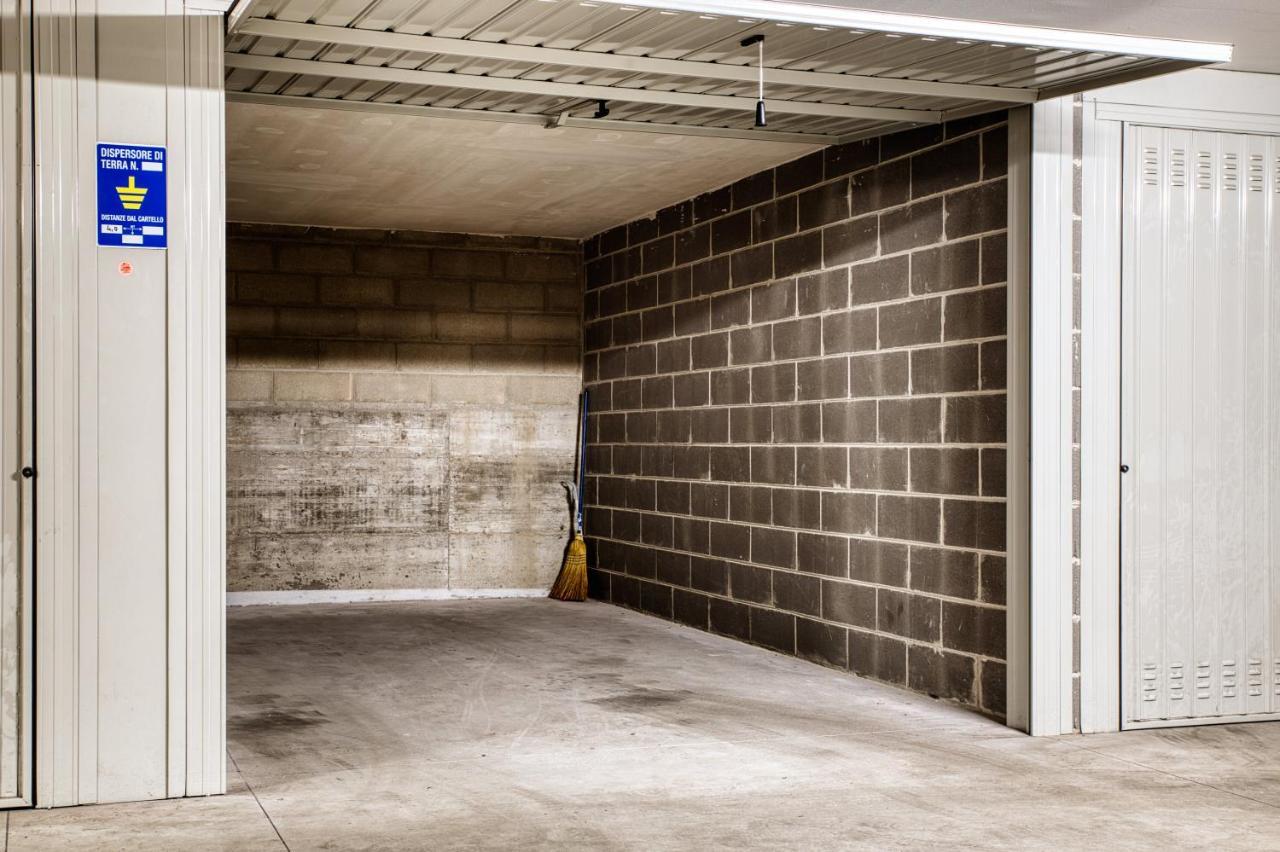 Joivy Charismatic 1-Bed Flat With Parking Lejlighed Milano Eksteriør billede